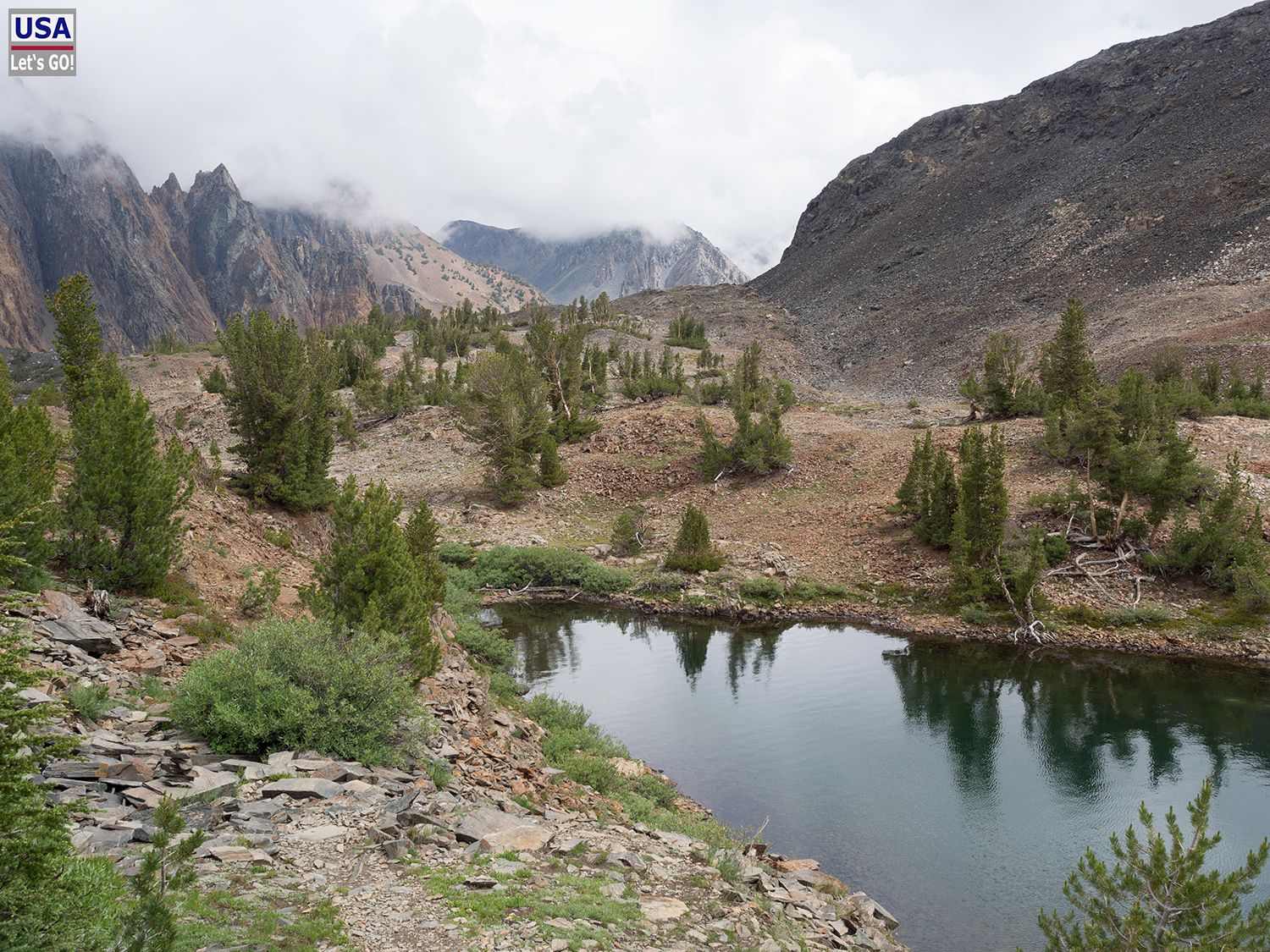 Saddlebag Lake Loop