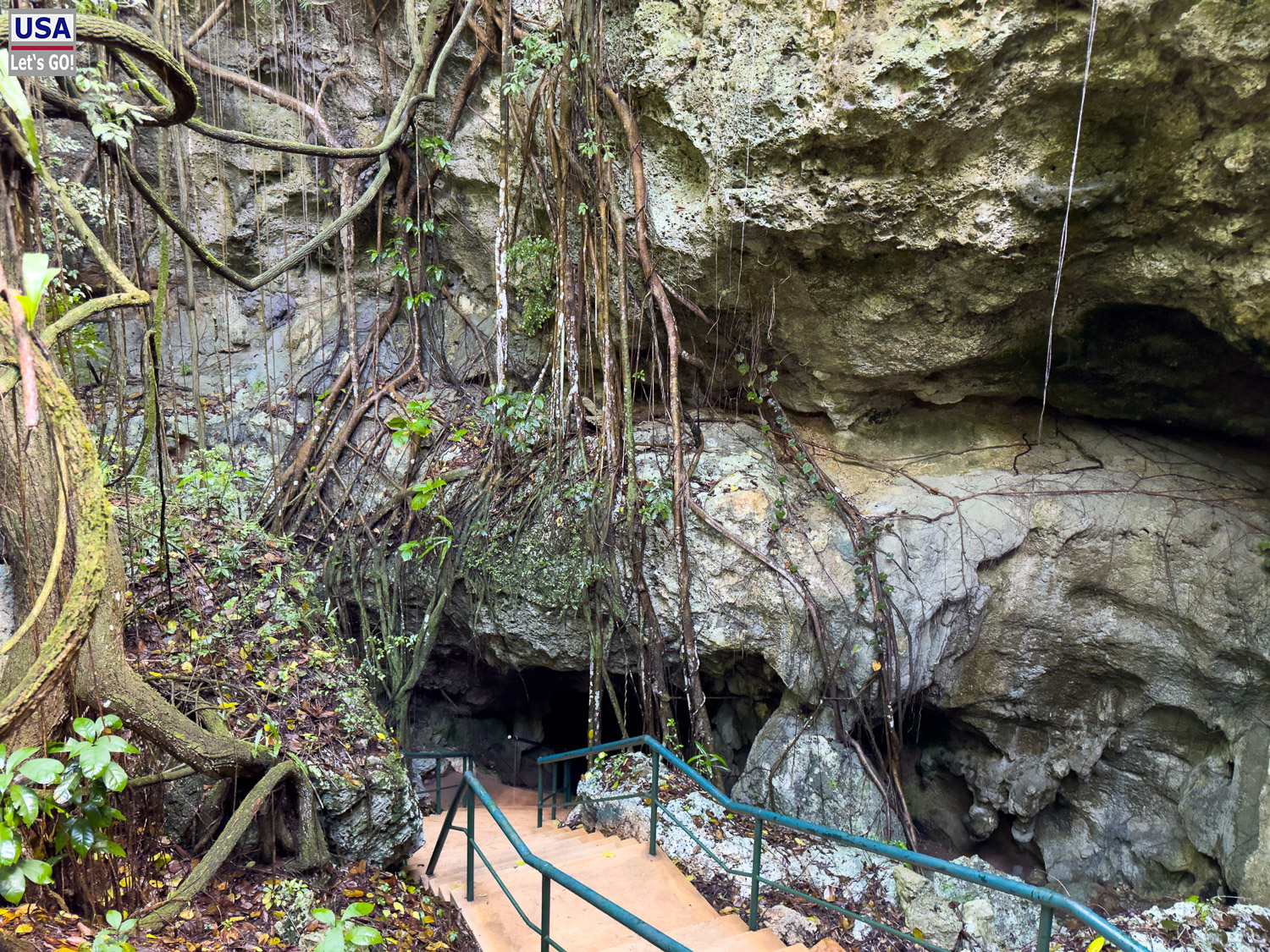 Abstieg in die Cueva de las Maravillas