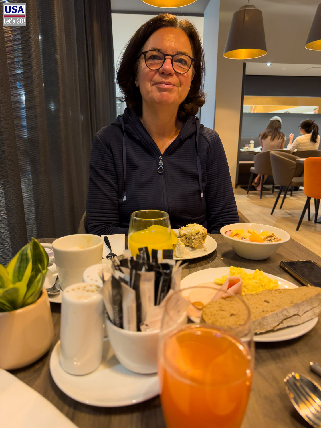 Fr&uuml;hst&uuml;cksbuffet im Steigenberger Airport Hotel, Amsterdam