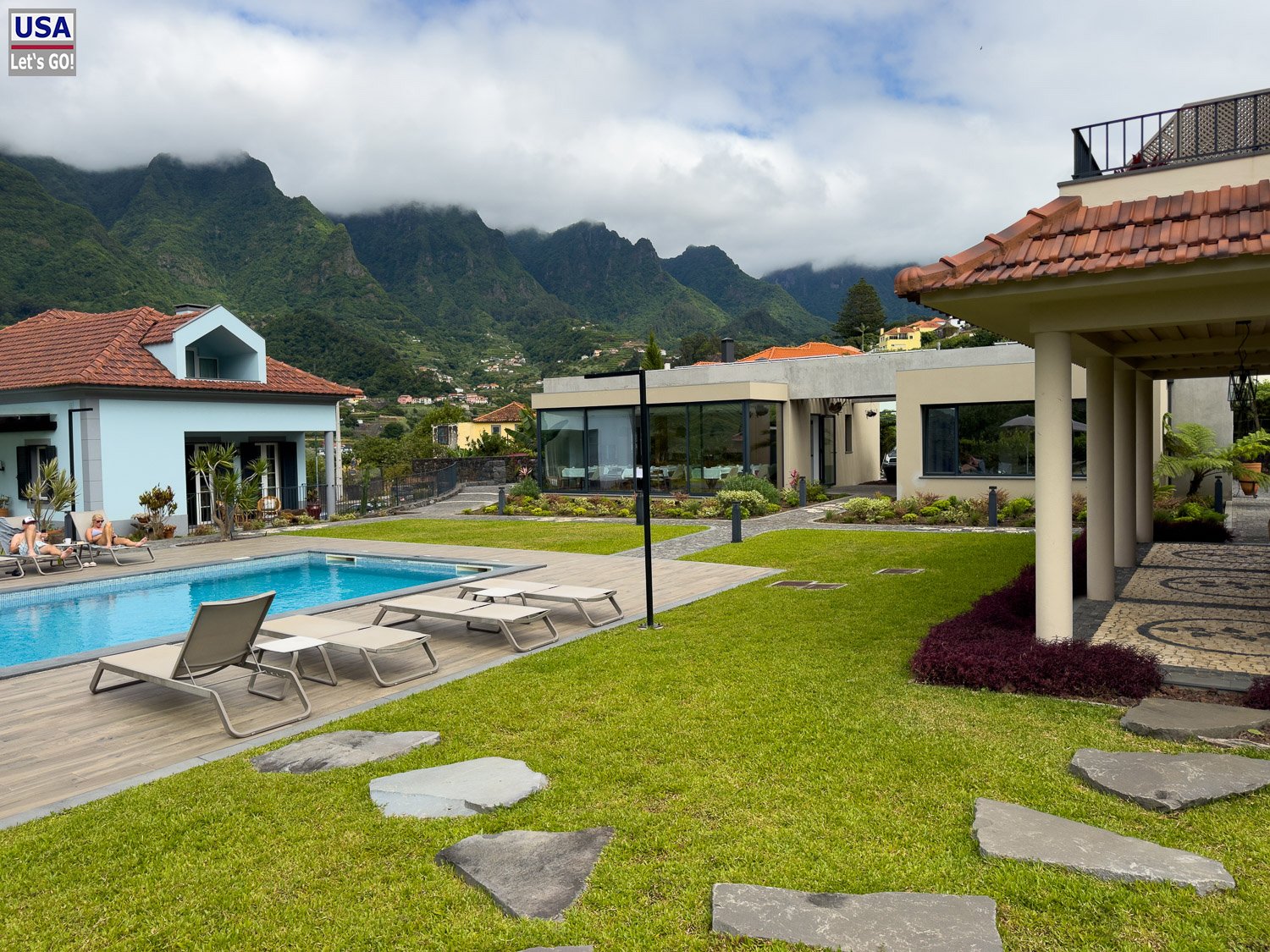 Pool und Garten der Quinta Vale Vitis