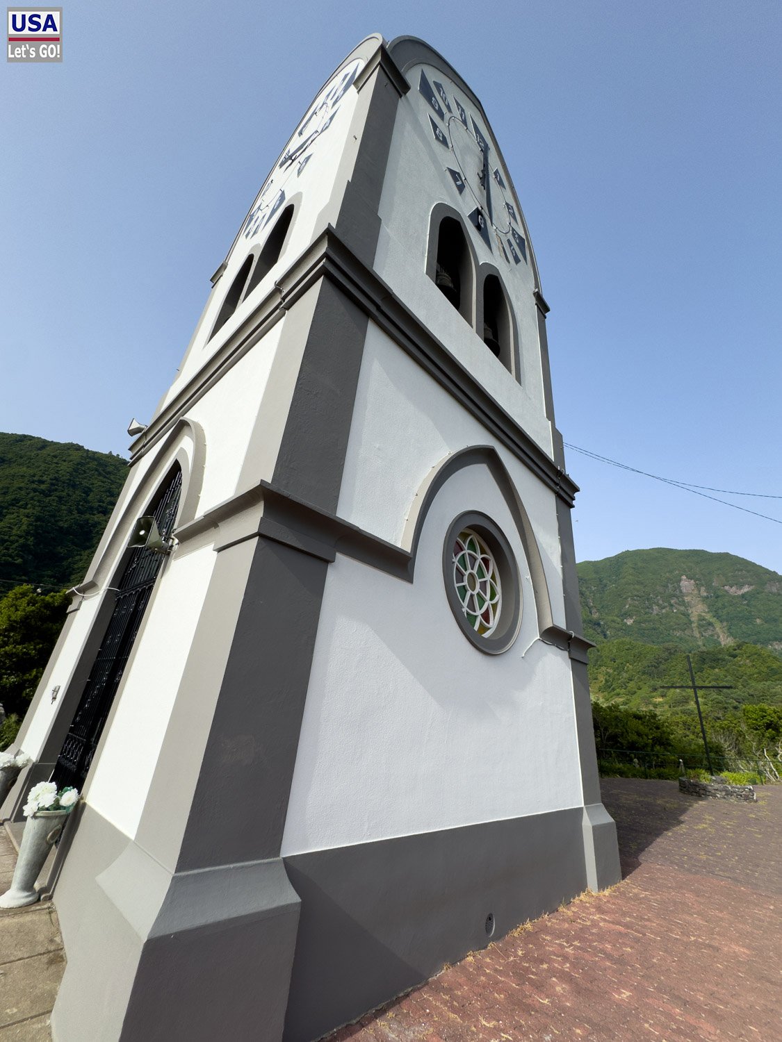Turm der Capelinha de Nossa Senhora de Fátima