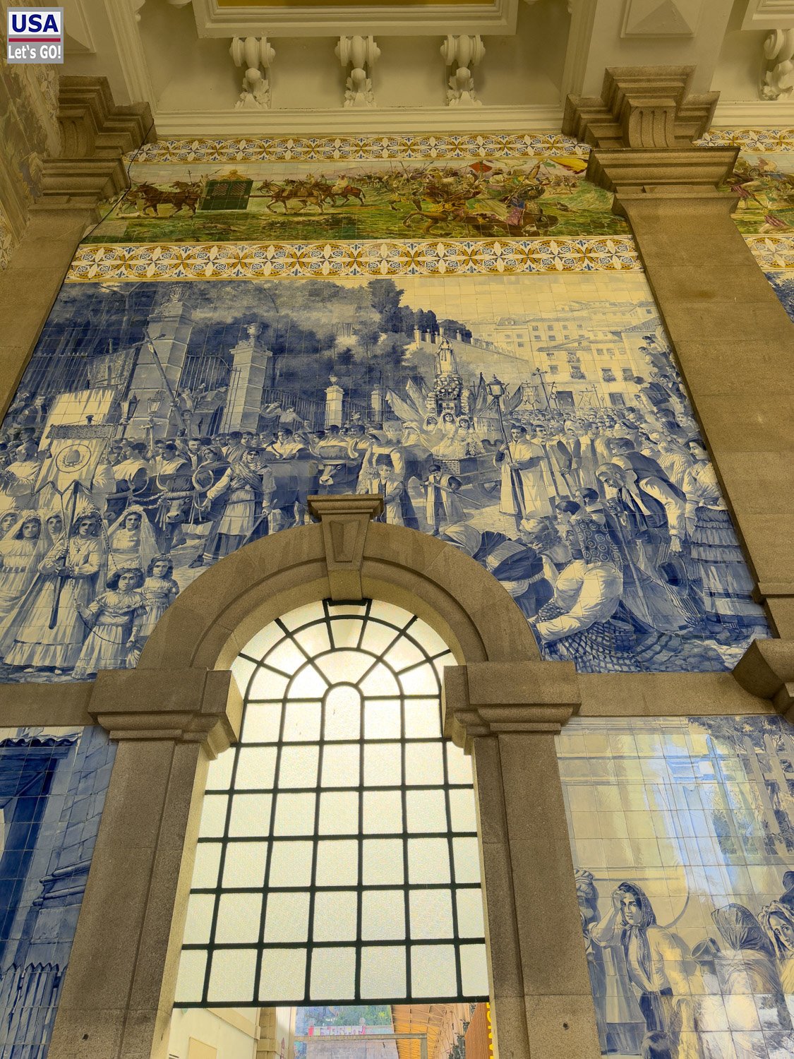 Azulejos in der Halle des Bahnhofs São Bento