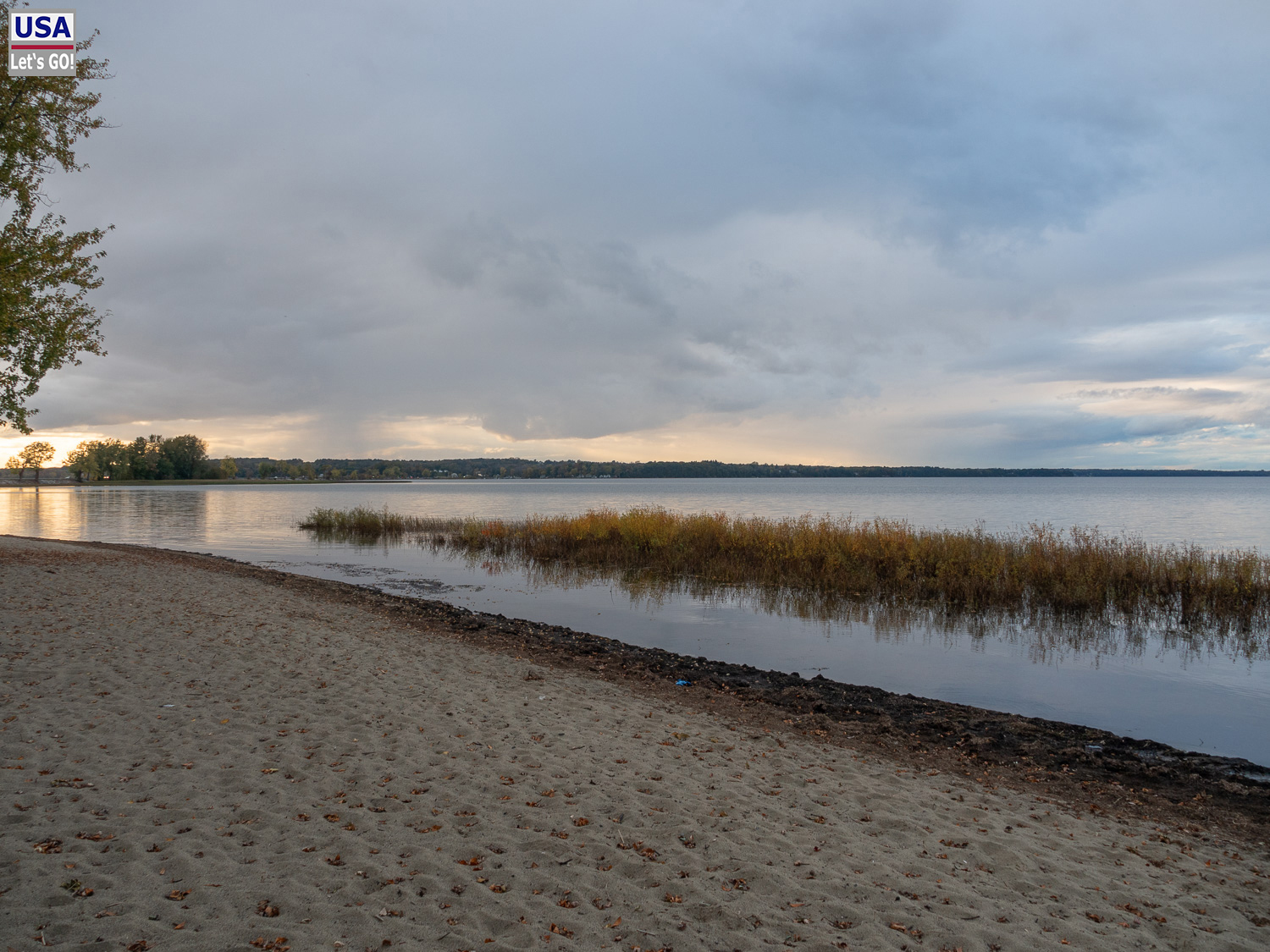 Sand Bar State Park